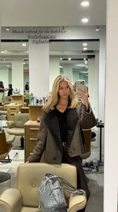 [2025.12.09] ally.m.mason_3784162057202005352.jpg