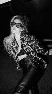 [2025.12.09] carolinalemkeberlin.il_3784359505933706791.jpg