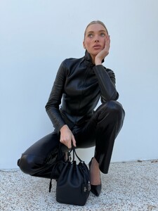 [2025.12.10] hoskelsa_587277548_18544213624010569_2870938428361455812_n.jpg