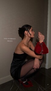 [2025.12.10] kelseymerritt_3784781832643401412.jpg