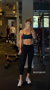 [2025.12.13] barrefaeli_3787355647856115781.jpg