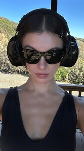 [2025.12.13] carmellarose_3786930337495549963.jpg