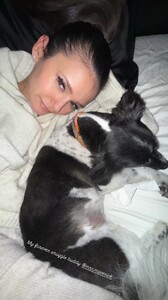 [2025.12.13] nina_3786901423314346564.jpg