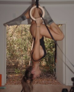 [2025.12.13] rachelc00k_590429840_18545995837029714_4801088174250922253_n.jpg