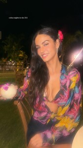 [2025.12.14] sofiaresing_3787891610601018147.jpg