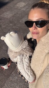 [2025.12.15] katelove_3788348903319036047.jpg