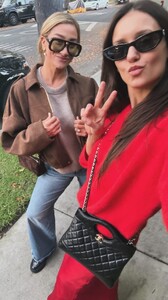 [2025.12.15] nina_3788315179252620930.jpg