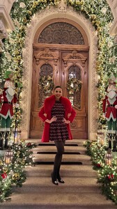 [2025.12.16] laurabarriales_3789157312204981893.jpg