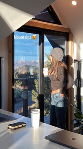 [2025.12.16] rachelc00k_3789037446981815344.jpg