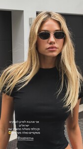 [2025.12.17] ellaayalon_3790160858107284159.jpg