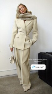 [2025.12.18] hoskelsa_3790653723253003543.jpg