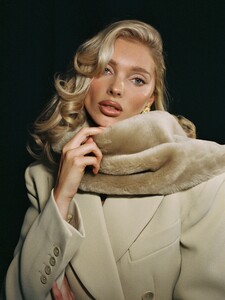 [2025.12.18] hoskelsa_601825950_18545679256010569_745176271060146674_n.jpg