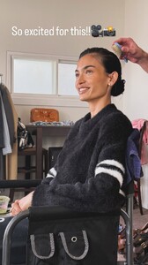 [2025.12.18] kellygale_3790658979631349250.jpg