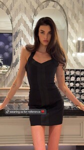 [2025.12.19] celinebethmann_3791309590831626335.jpg