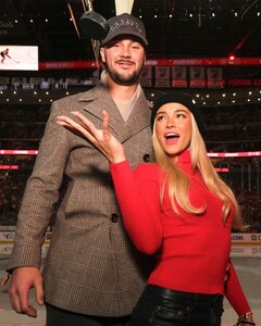 [2025.12.21] nhl_600108241_18562575196037591_6810054944692271825_n.jpg