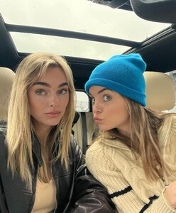 [2025.12.22] elizabethcturner_601626144_18546115813052750_5394735426260528134_n.jpg