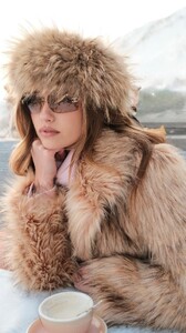 [2025.12.22] idazeile_3793390868020099853.jpg