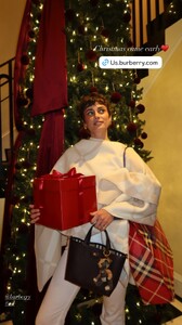 [2025.12.23] taylor_hill_3794066088586512165.jpg