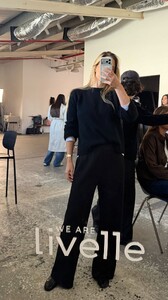 [2025.12.24] barrefaeli_3794855978563633866.jpg