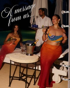 [2025.12.24] bydee_aus_604178241_18546887278035675_1967814939392413076_n.jpg