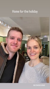 [2025.12.24] erinheathertonlegit_3794807389581922654.jpg