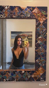 [2025.12.24] msgigiparis_3794743095079029212.jpg