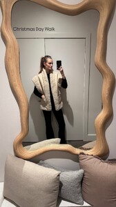 [2025.12.25] katelove_3795789809839621500.jpg