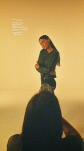 [2025.12.26] sofiaresing-scottdeandrade_3796287485332461570.jpg