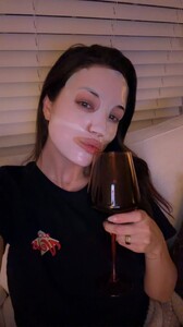 [2025.12.27] heylaurensummer_3797283890130662663.jpg