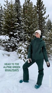 [2025.12.27] taylor_hill_3797084250857275729.jpg