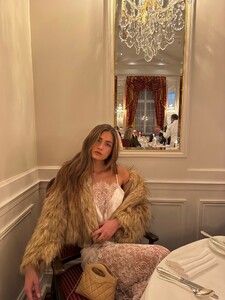 [2025.12.28] idazeile_606065058_18547253512044174_1221655962067455602_n.jpg