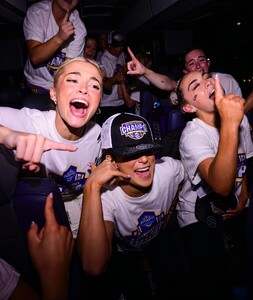 [2025.12.29] livvydunne_607510106_18555535447027168_6435743580637211893_n.jpg