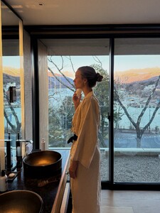 [2025.12.30] josephineskriver_587798439_18552244348020326_6204926740749702767_n.jpg