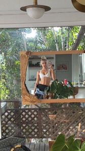 [2025.12.12] ally.m.mason_3786284560096088318.jpg