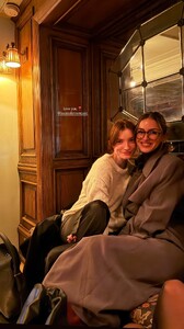 [2025.12.12] msgigiparis_3786443003142137166.jpg