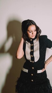 [2025.12.12] nina_3786120337592120729.jpg