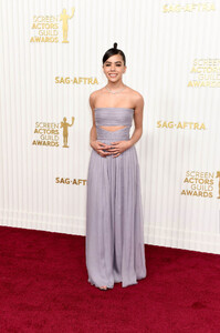 23-sag-awards-carpet_042.jpg