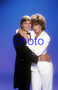 3080LINDA-GRAY-w-CHRISTOPHER-ATKINSdallasblue-lagoon11X17-POSTER-SIZE-PHOTO.jpg