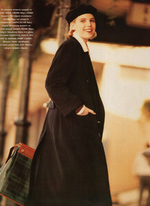 37-MARIECLAIREGR-Dec-1991-m.Santra-ph.KaterinaMarianou.jpg