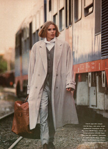 38-MARIECLAIREGR-Dec-1991-m.Santra-ph.KaterinaMarianou.jpg