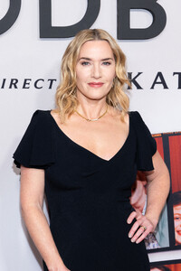 669794857_kate-winslet-9.jpg