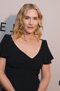 669795335_kate-winslet-30.jpg