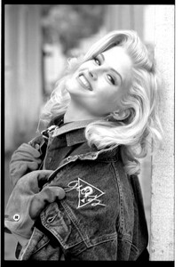 ANSmith - 1992 Unrealesed_Anna1.jpg