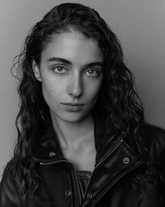 ASin - Portfolio - Agencia_Model_Management-Anstasiia-6.jpg