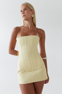 BDevlin - Hntr - Aura Mini _ Lemon_Artboard_3.png