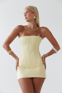 BDevlin - Hntr - Aura Mini _ Lemon_Artboard_4.png