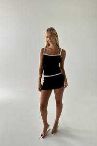 BDevlin - Hntr - LUKE MINI SKIRT_LKESING2.png