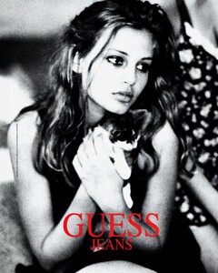 BHall - Guess Jeans 94ss - HARPER'S BAZAAR US MARCH 1994 PhEVU_Scan2024-06-25_213532_001.jpg