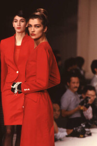 Cerruti 1881  S-S1989 Photographer Victor Virgile (9).jpg
