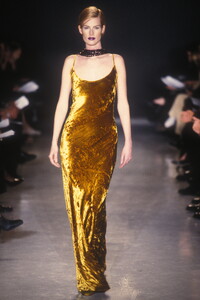 Donna Karan 1996 Women RTW 109.jpg